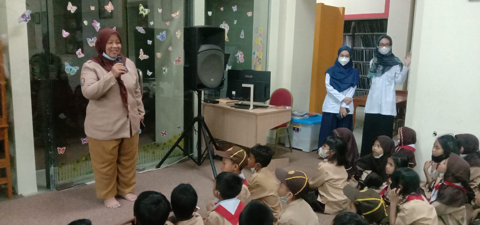 Wisata Literasi Bersama SDN Kramat 03